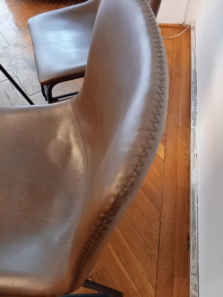 Scaune ideale pentru birou sau bucatarie